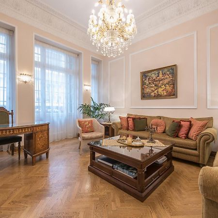 The Rare Luxury Gem Near Syntagma, Kolonaki Square Διαμέρισμα Αθήνα Εξωτερικό φωτογραφία