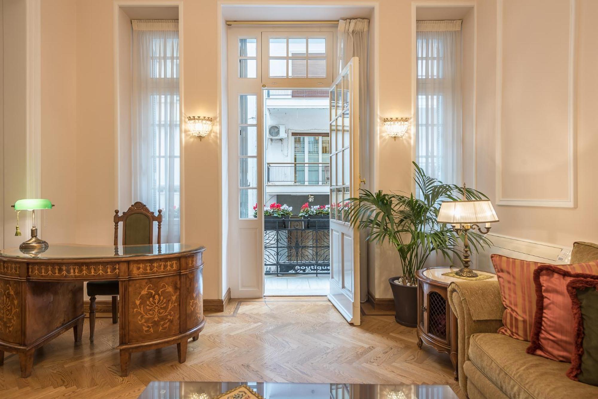 The Rare Luxury Gem Near Syntagma, Kolonaki Square Διαμέρισμα Αθήνα Εξωτερικό φωτογραφία