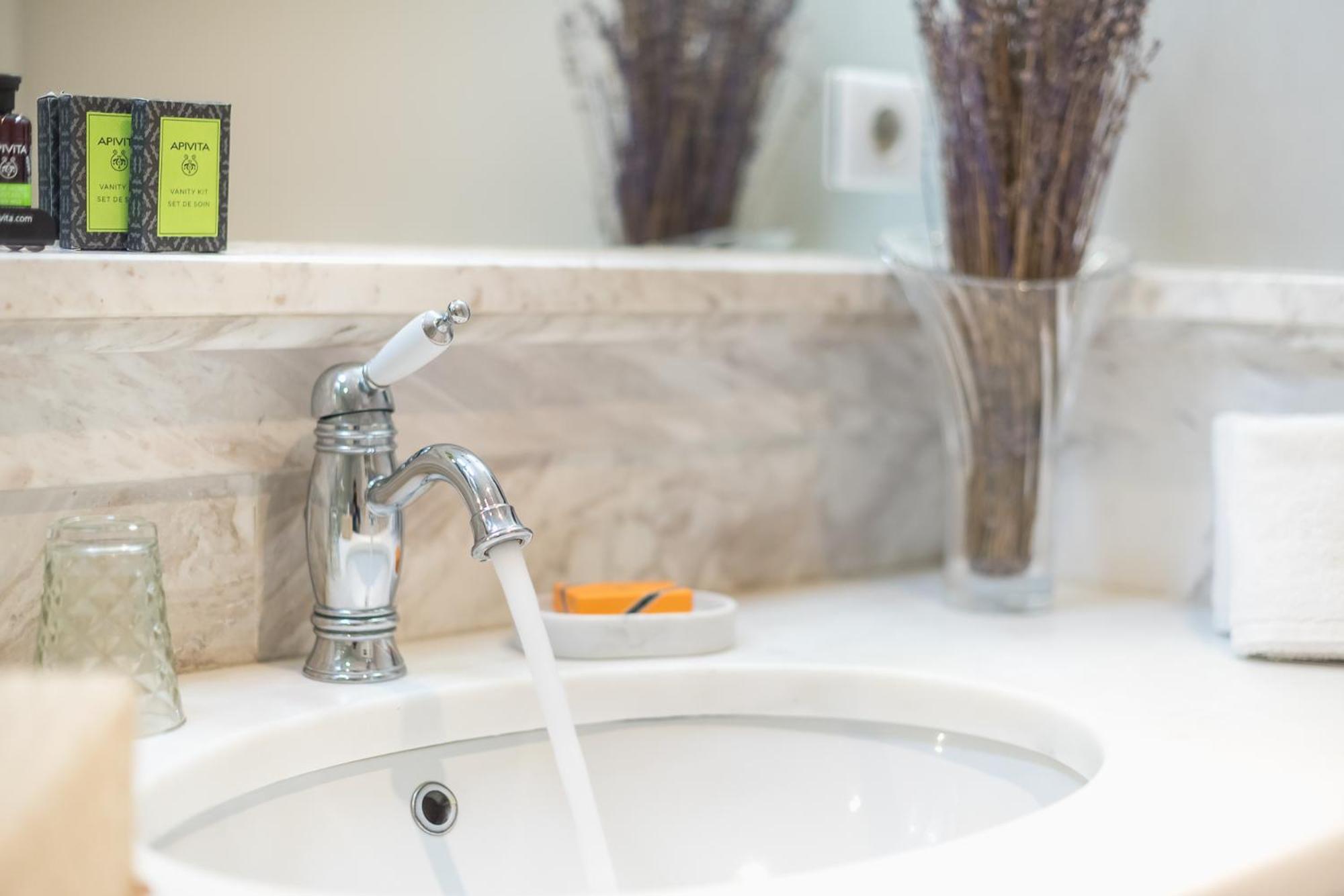 The Rare Luxury Gem Near Syntagma, Kolonaki Square Διαμέρισμα Αθήνα Εξωτερικό φωτογραφία